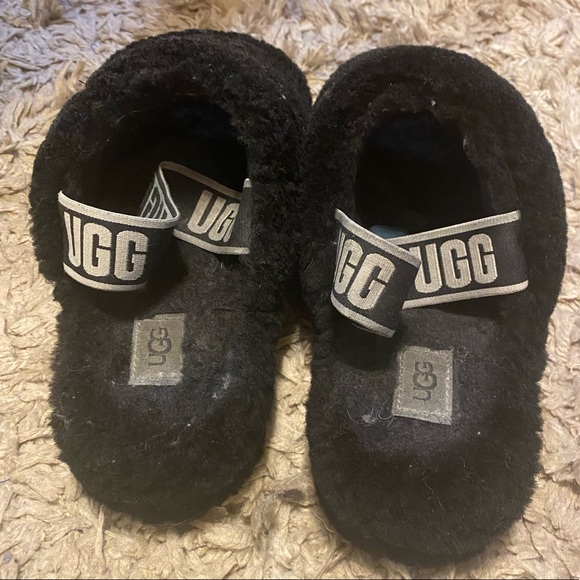 Previously Loved Ugg Slippers - Picture 6 of 13